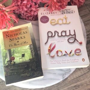 THE BEST OF ME Nicholas Sparks & EAT PRAY LOVE Elizabeth Gilbert 2 paperbacks